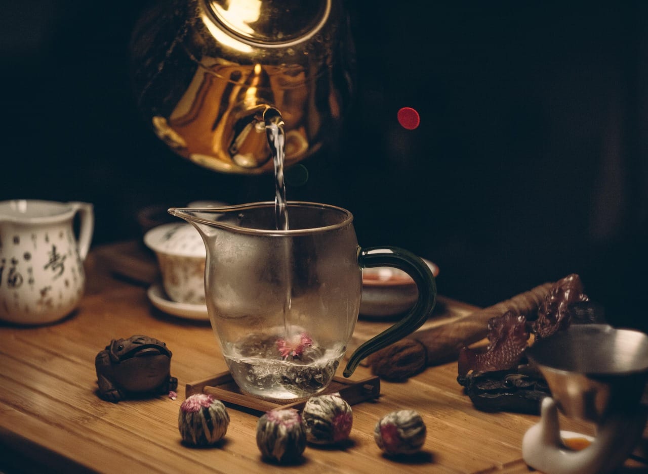 A kettle with a thin spout lets you pour slowly and exactly.